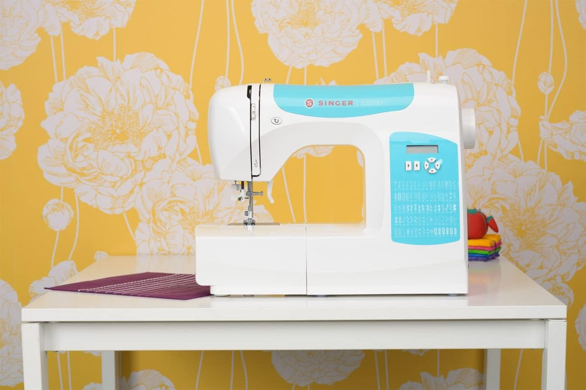 Computerized Sewing Machine with 80 Built-in Stitches, LCD Screen, LED Lighting H552