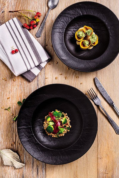 Black Dinner Plate 26cm W200