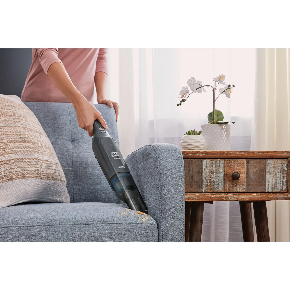 Black Cordless Slim Handheld Vacuum I58956
