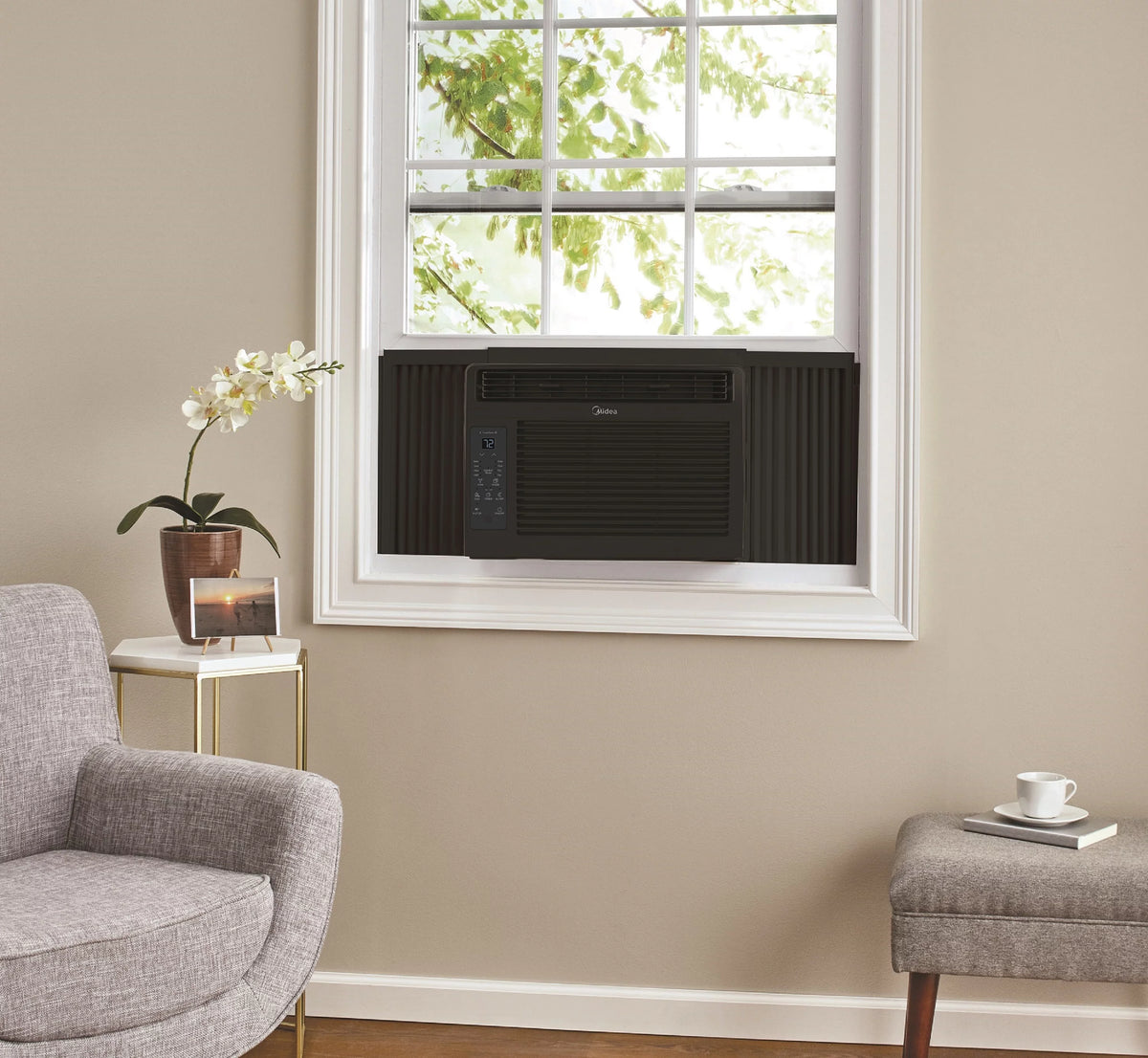 6,000 BTU 115V White Window Air Conditioner V488844