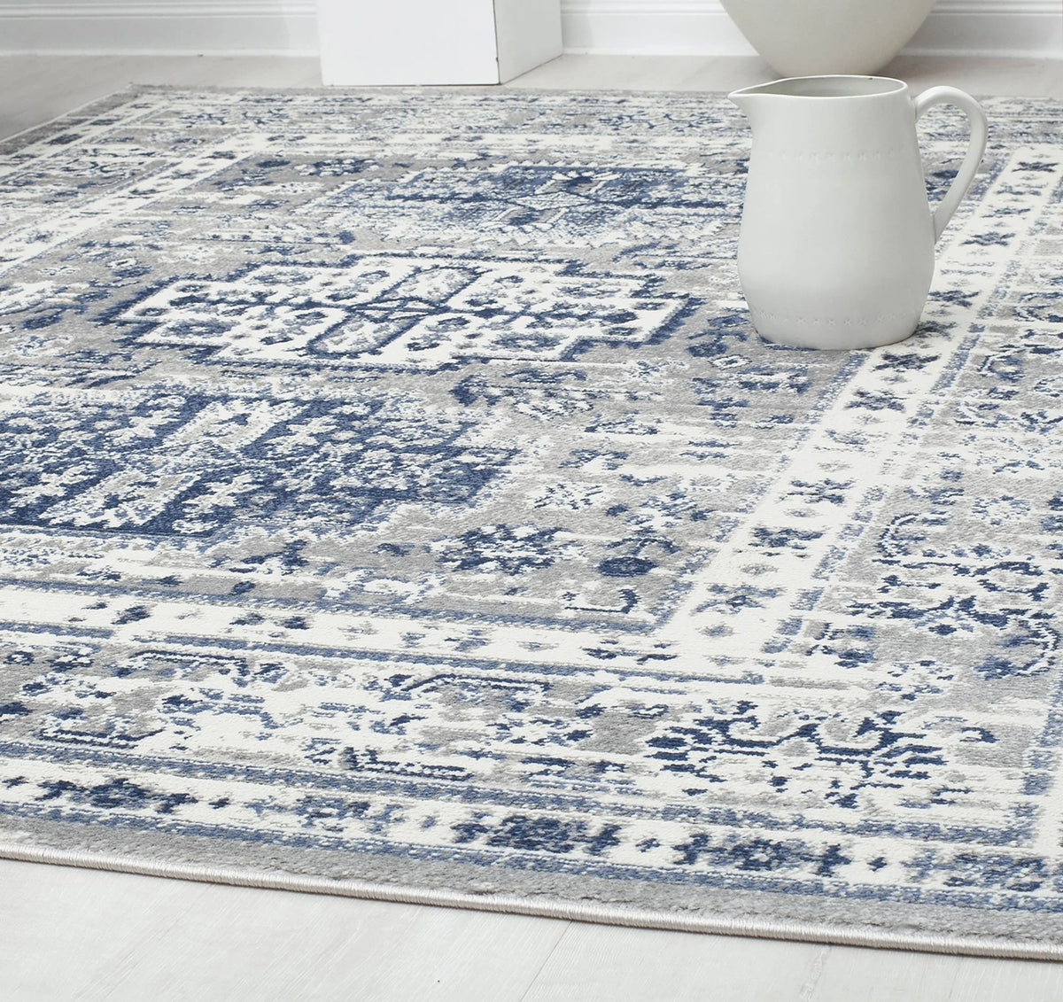 Vintage Transitional Area Rug, 5'3"x7' R1590