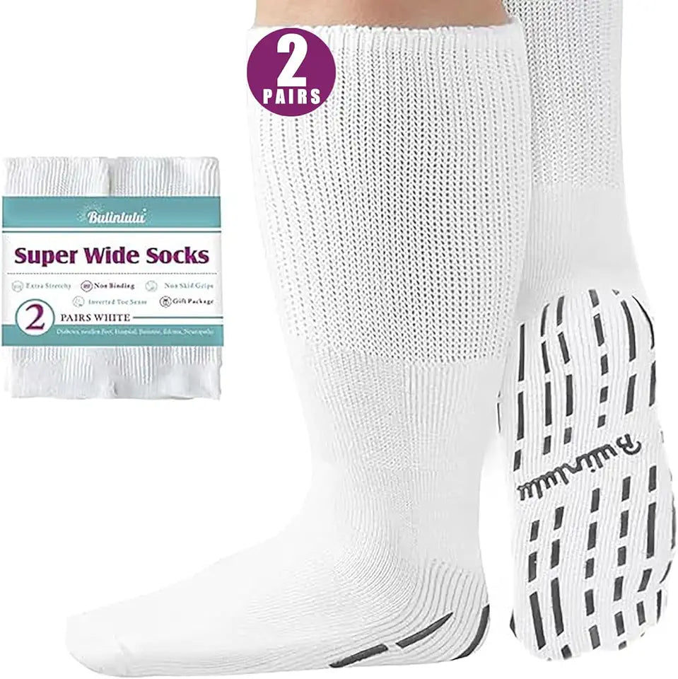 Extra Width White Socks 2 Pairs I115
