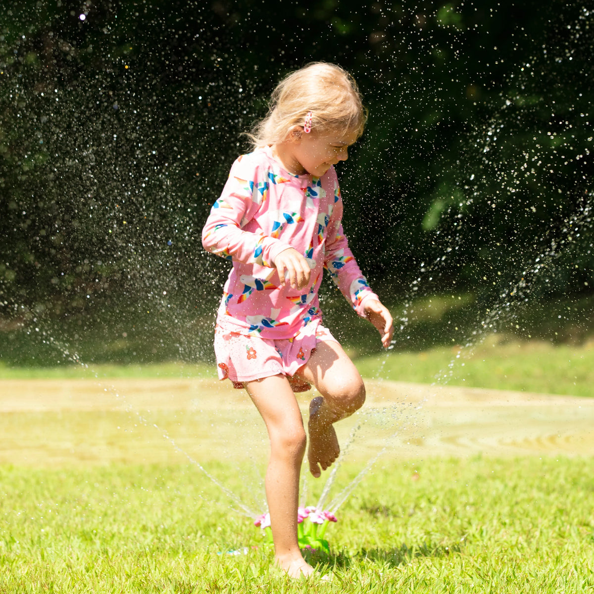 Flower Sprinkler Toy With Hose Attachment I33729